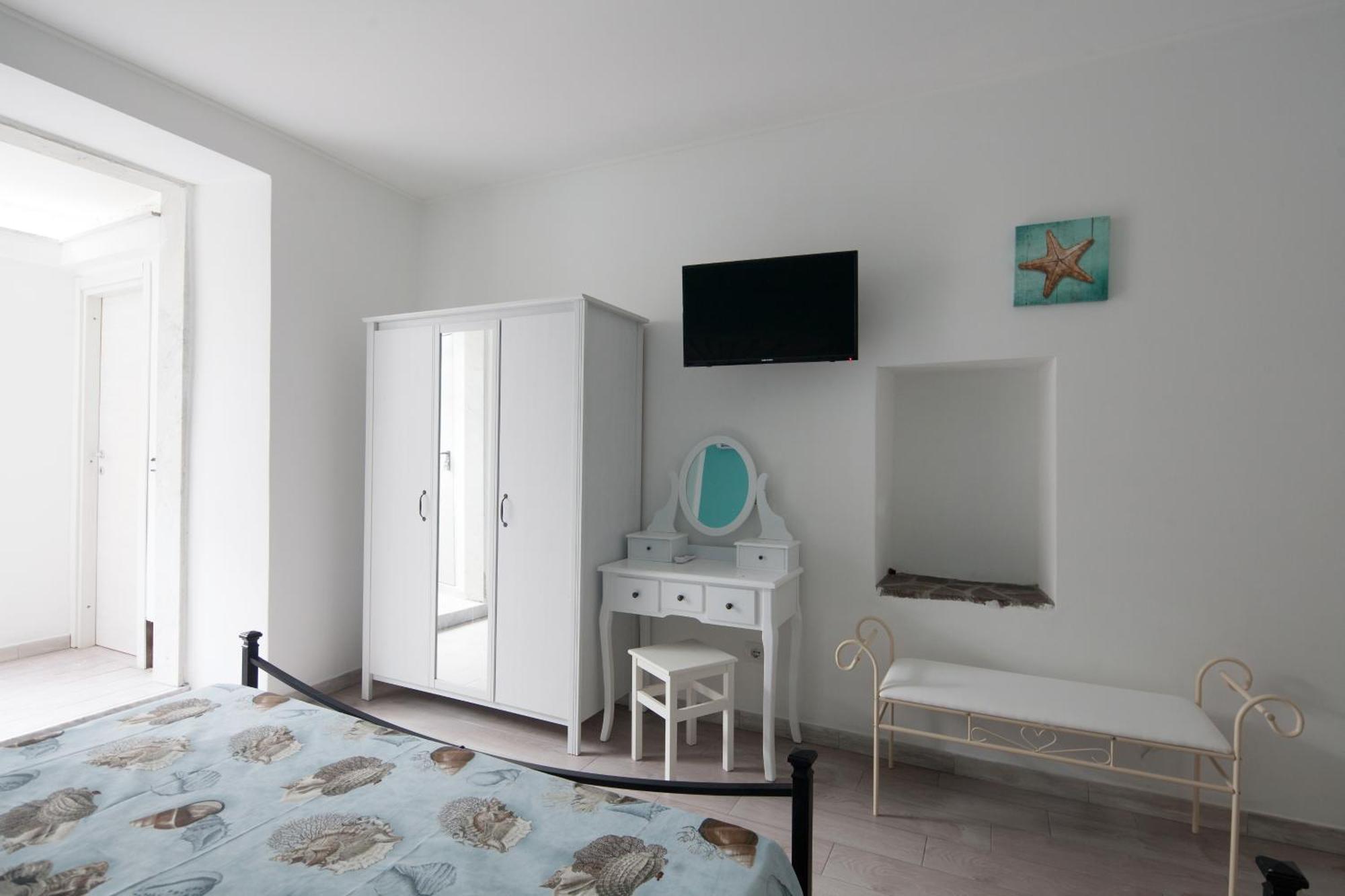 Fezzano / Portovenere Stilish Double Rooms With Sea View, Balcony Or Small Courtyard Buitenkant foto